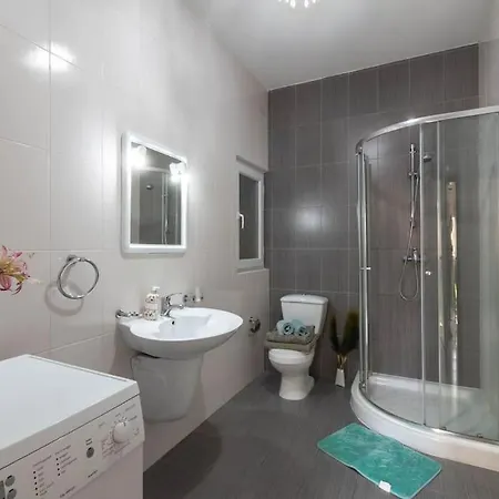 Modern Apt. Close To The Square St. Paul's Bay Exterior foto